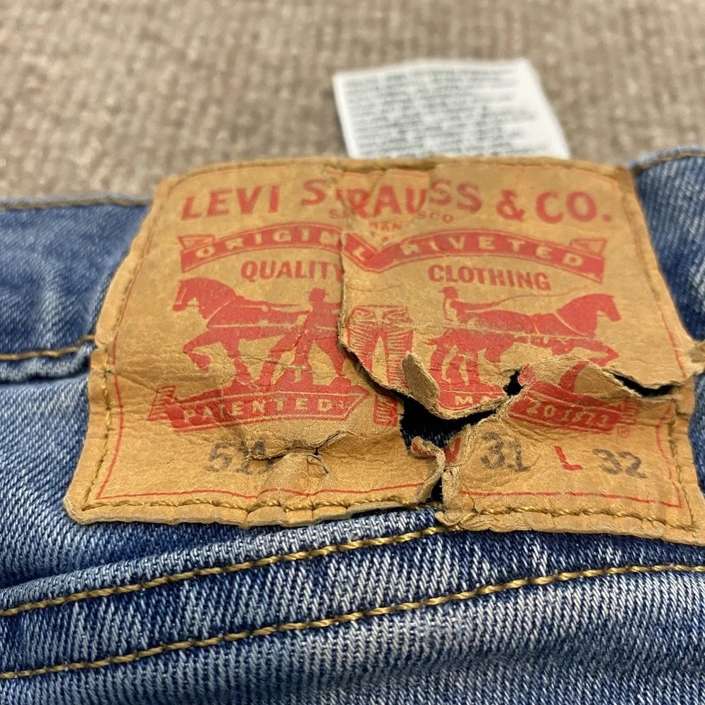 Levis Jeans Mens 31x32 Blue Regular Straight Stretch Distressed Denim Pants